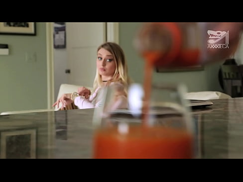 ❤️ Ragazza calda cù tette grandi è figa stretta riceve u cazzo da u perdente, ma assai duru ☑ Sessu di qualità à porn co.filmepornonline.ru ❌️❤